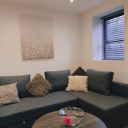 Luxurious Apartment In St Albans エクステリア 写真
