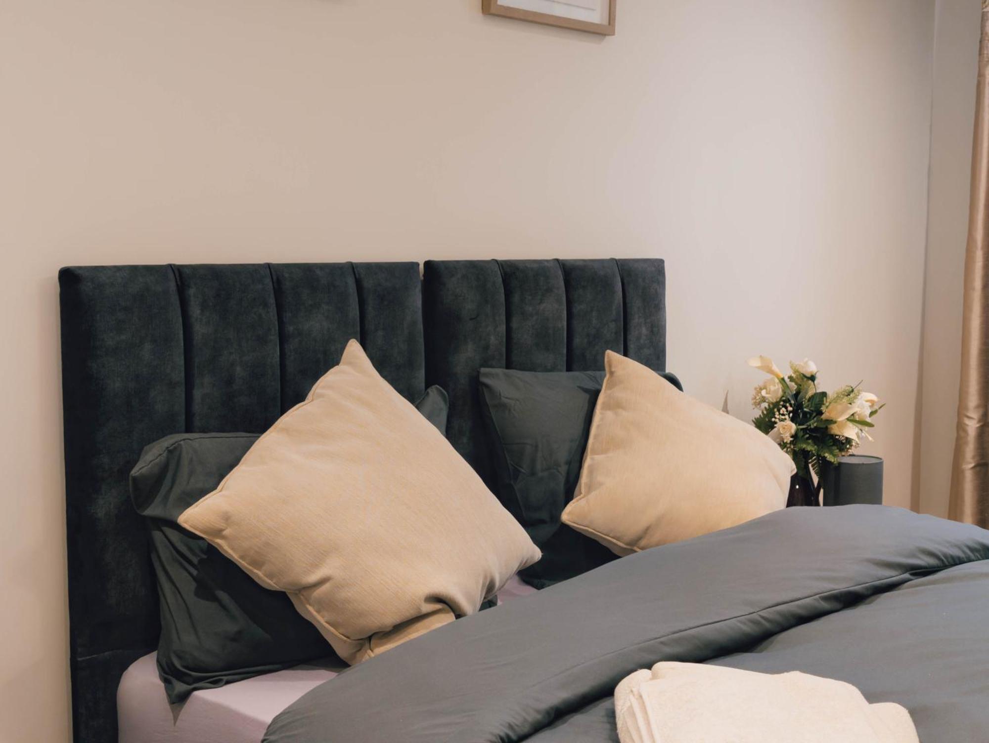 Luxurious Apartment In St Albans エクステリア 写真