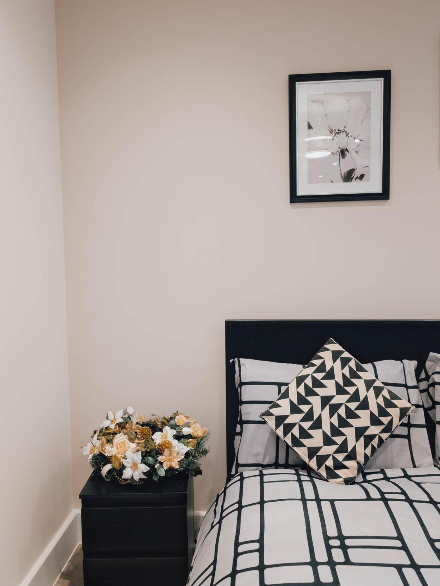 Luxurious Apartment In St Albans エクステリア 写真